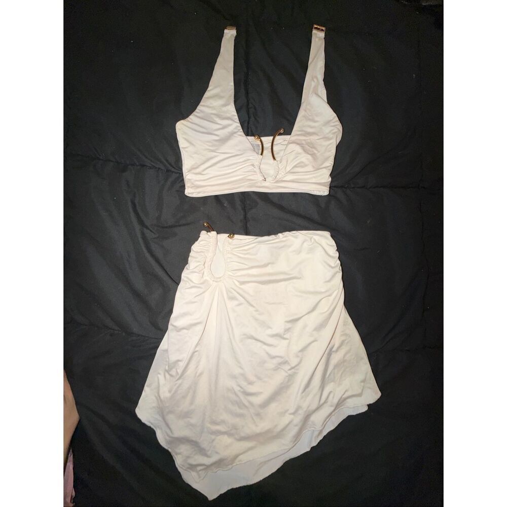 Oh Polly white and gold set size 2 top and size 0 mini skirt